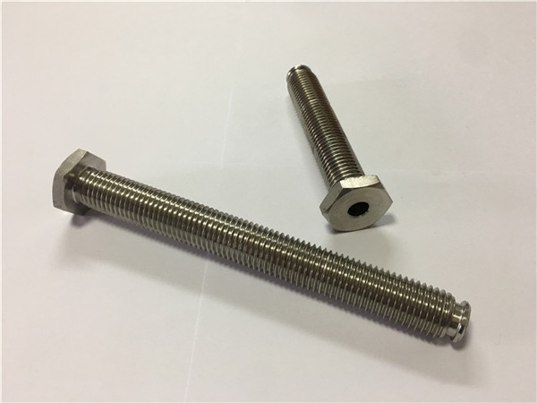 verskaffers van titanium bevestigingsmiddels verkoop ti6al4v gr5 titanium wielbout of ander hardeware