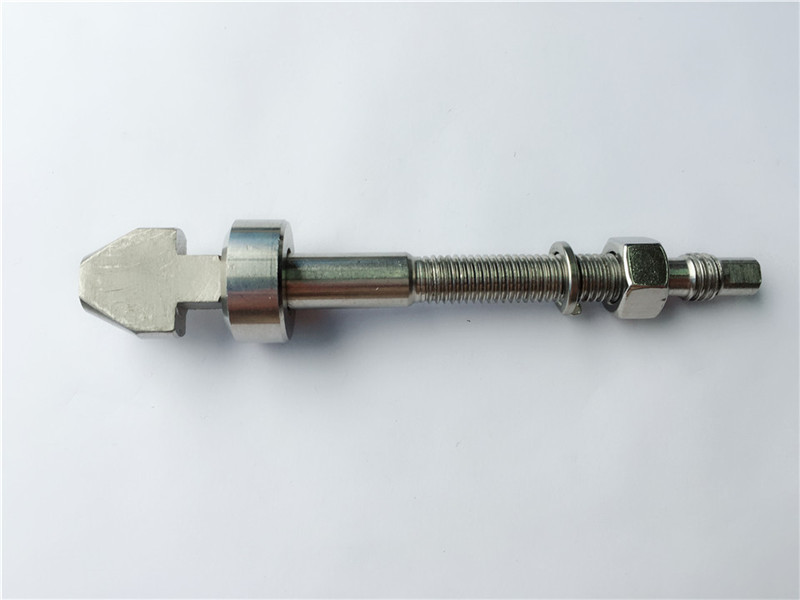 titanium skyfremboute met koppie- en keëlwassers